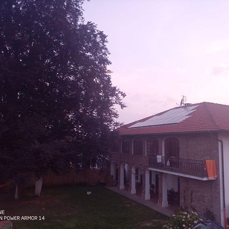 Bugygattolo Hotel Boves Kültér fotó