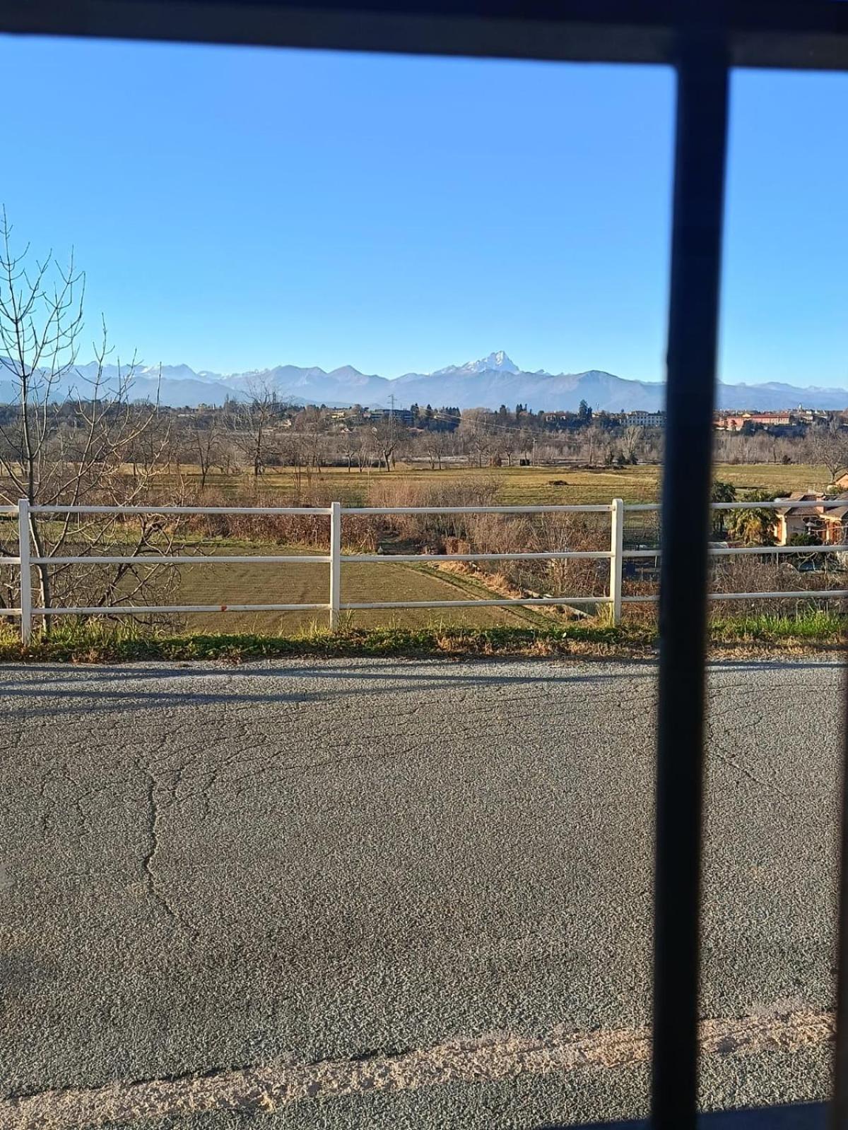 Bugygattolo Hotel Boves Kültér fotó